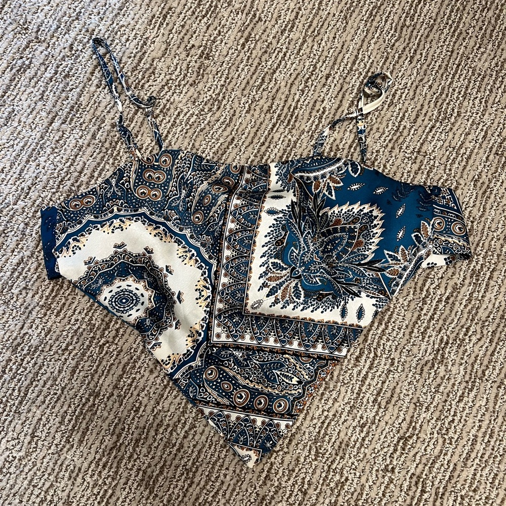 Bandanna top with tie in the back